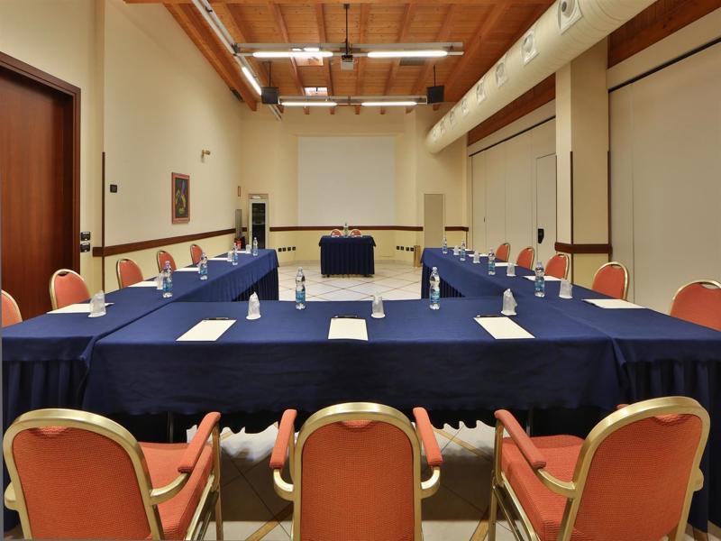 Best Western Classic Hotel Reggio nell'Emilia Buitenkant foto